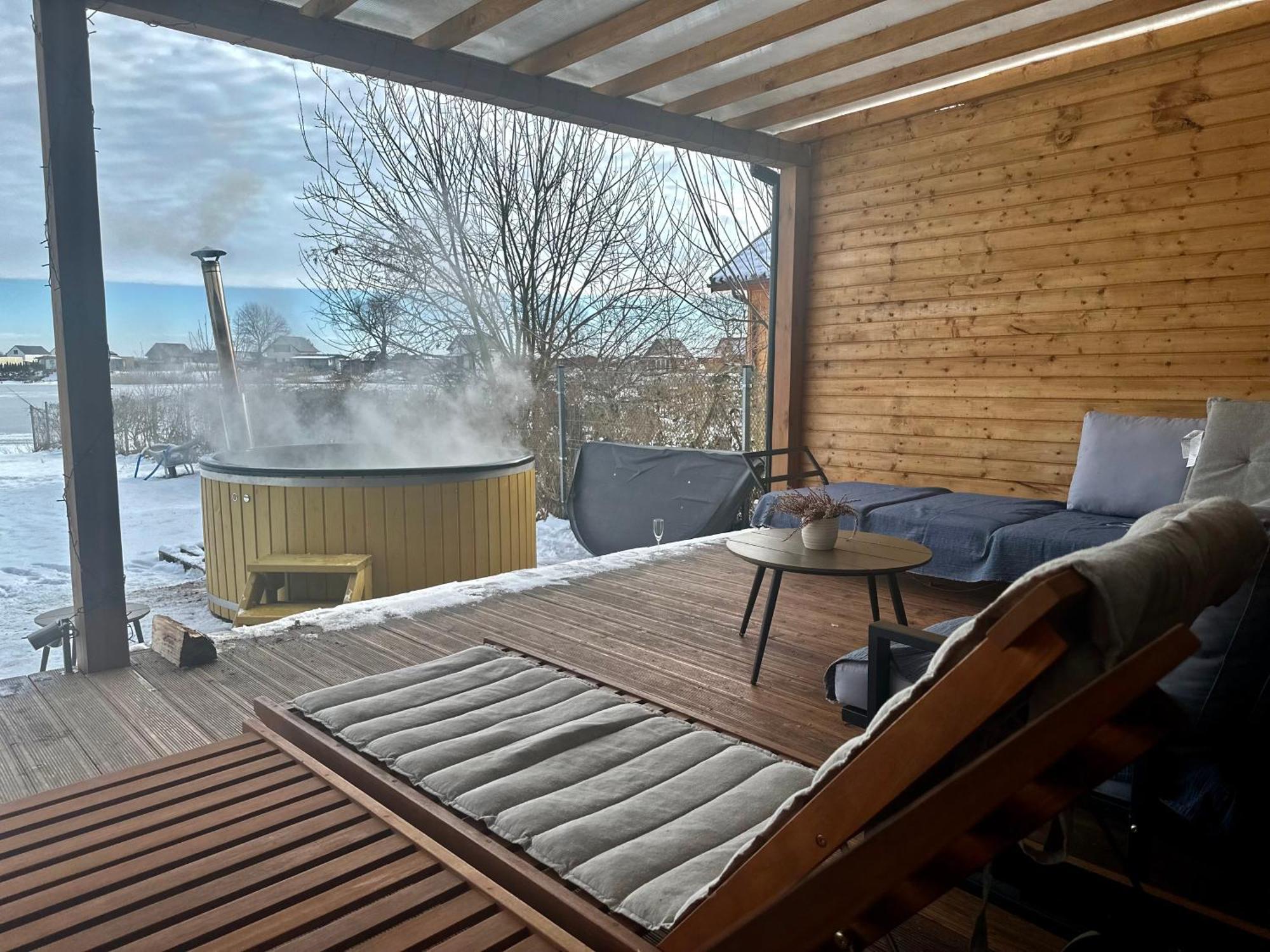 Villa Relax House Nad Jeziorem Z Goraca Balia Bieniowice Exterior foto